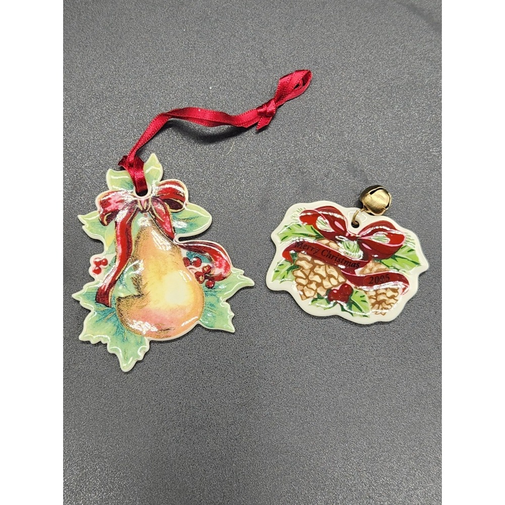 2‎ Longaberger Ornaments Merry Chrismas And A Pear Ceramic Holiday